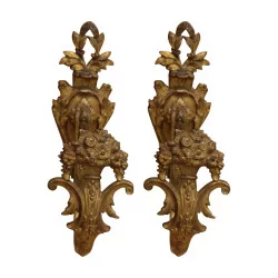 Pair of pegs (tiebacks) in gilded bronze. Paris 19th